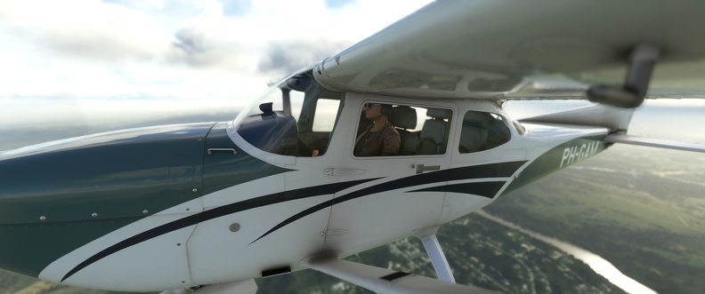 MSFS_2023-05-27-212853_United_States-Texas-Fort_Bend_County.jpg